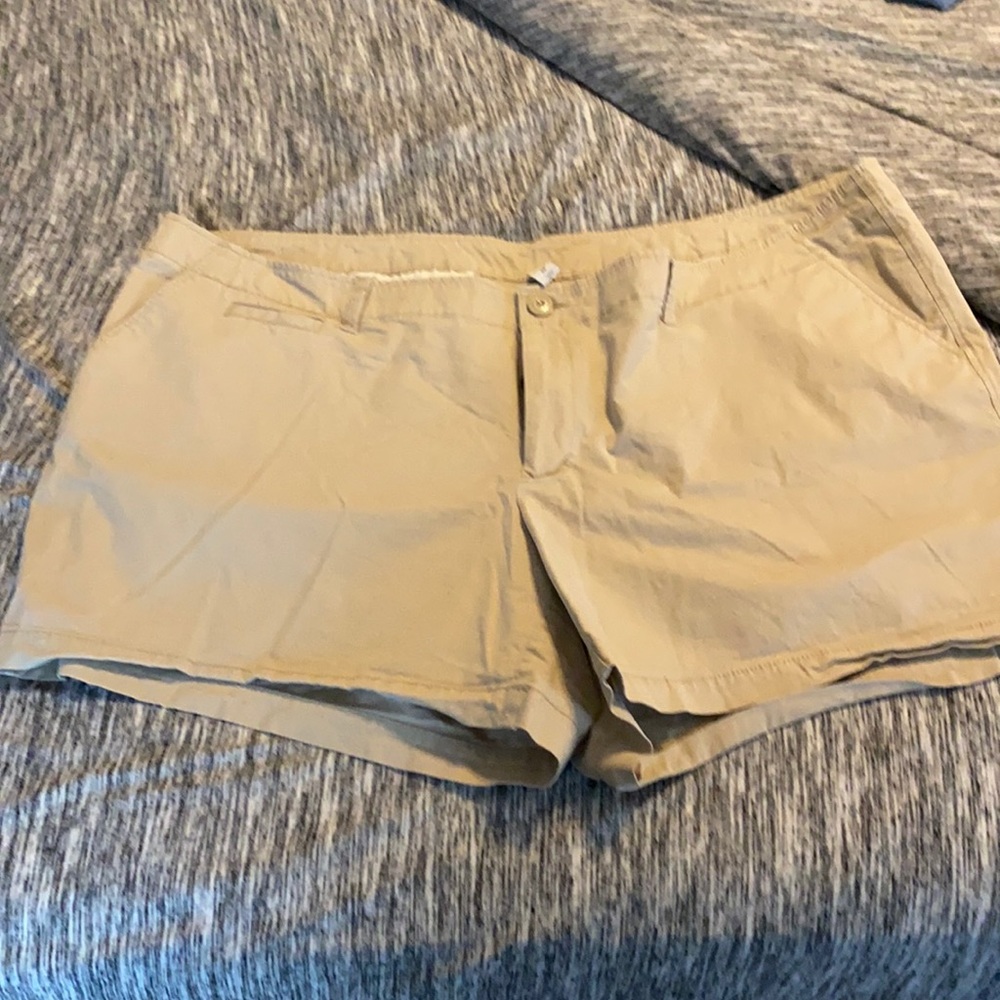 OLD NAVY khaki shorts.